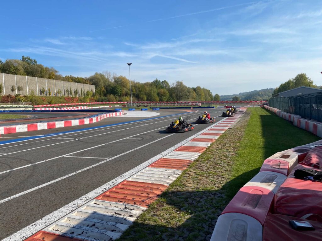 Závod motokár 18.10. 2026